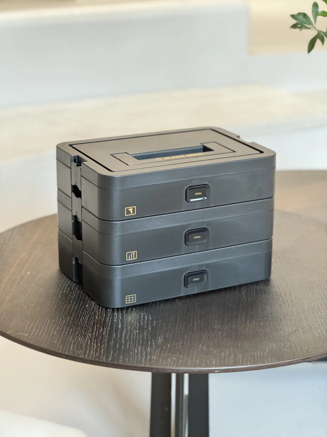 千万资金+两年多时间研发的工具箱？谁信？