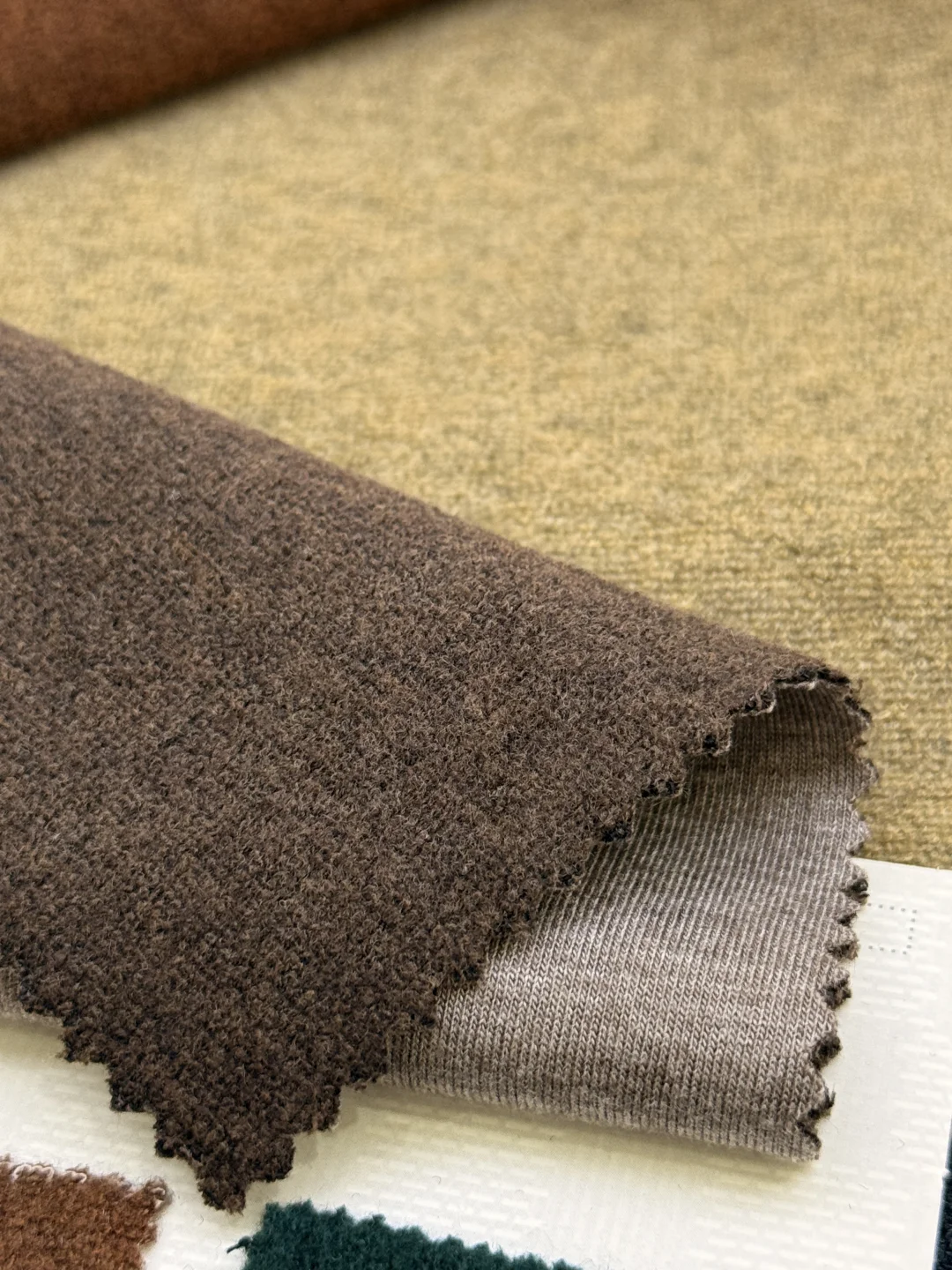 秋冬必备的羊毛面料～
