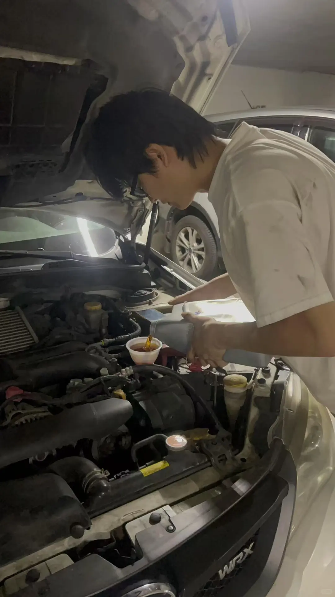 加拿大留子自己换机油