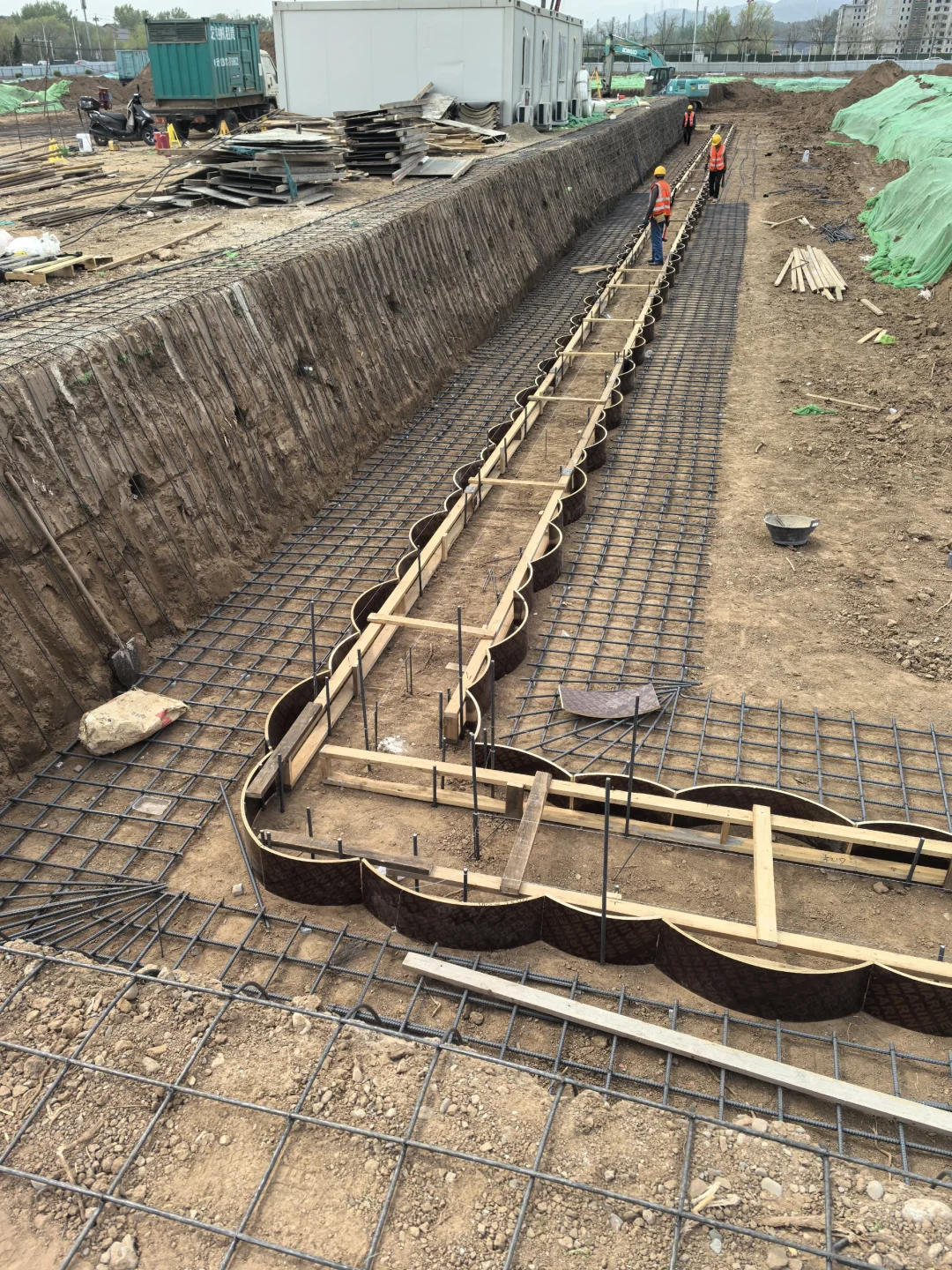 基坑边坡喷锚施工