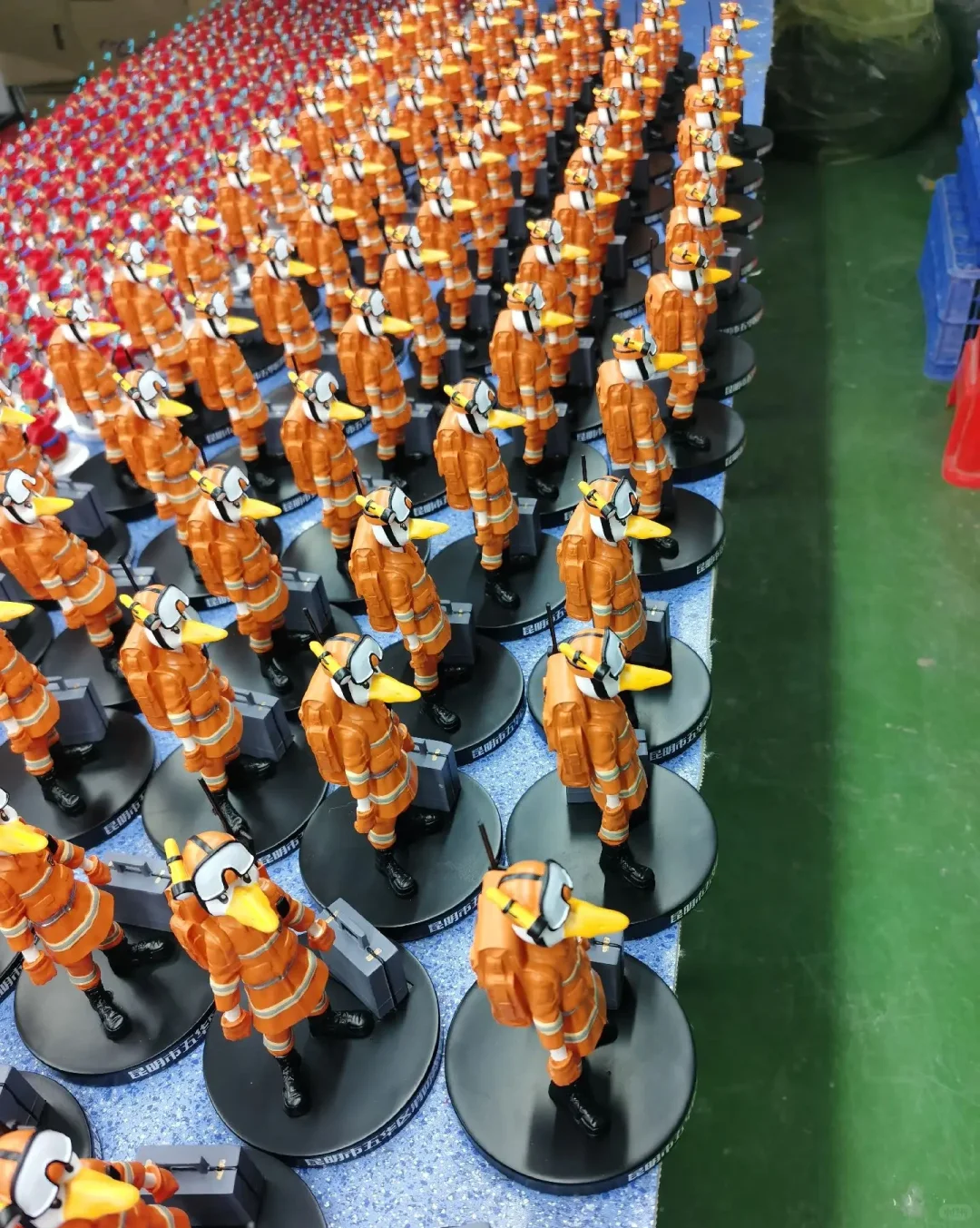 玩具厂 包吃住管理不严