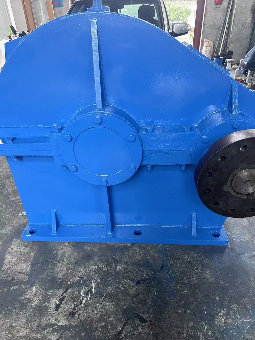 今天实拍来啦，蓝色的工业之美！