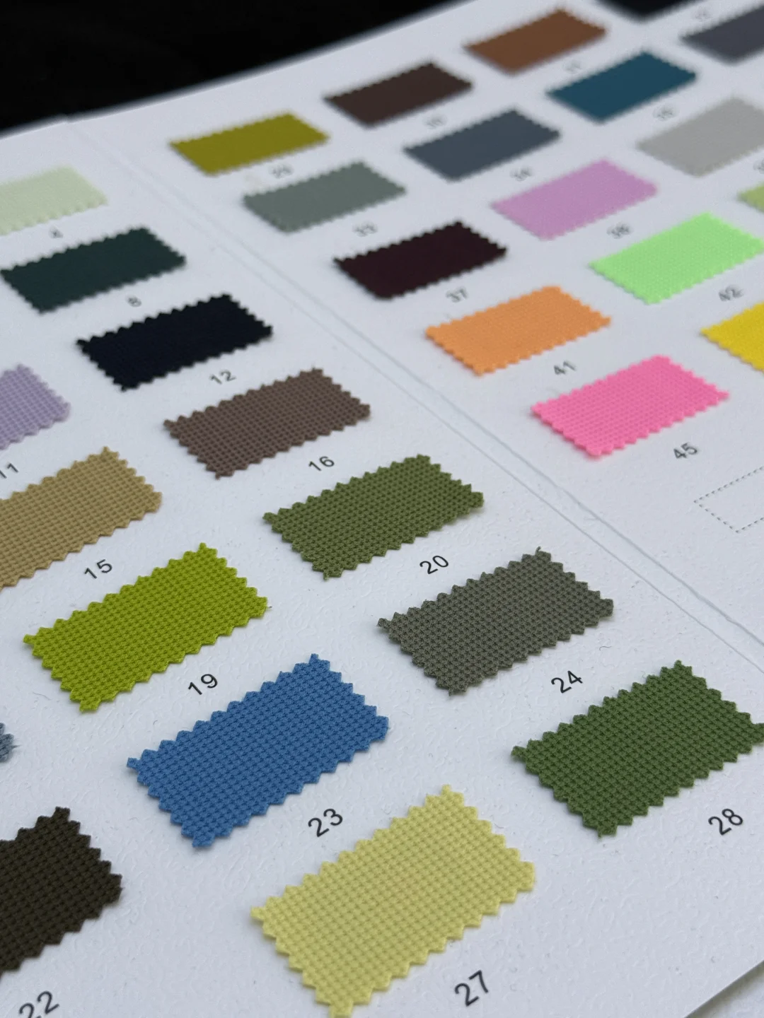 春夏必备的布拉格面料、春夏面料、春夏面料