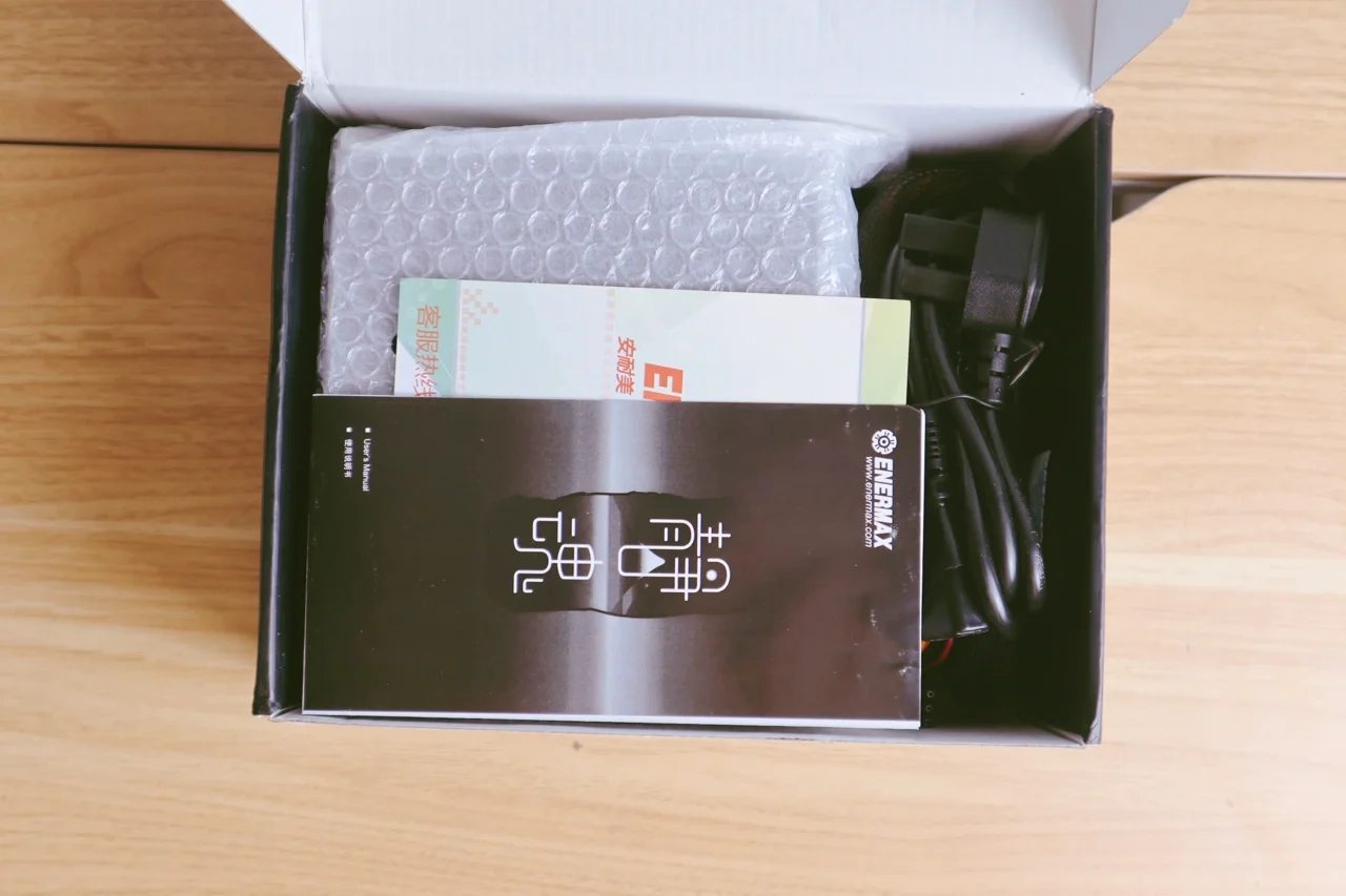 性能和安静的代表者，安耐美白金500W电源