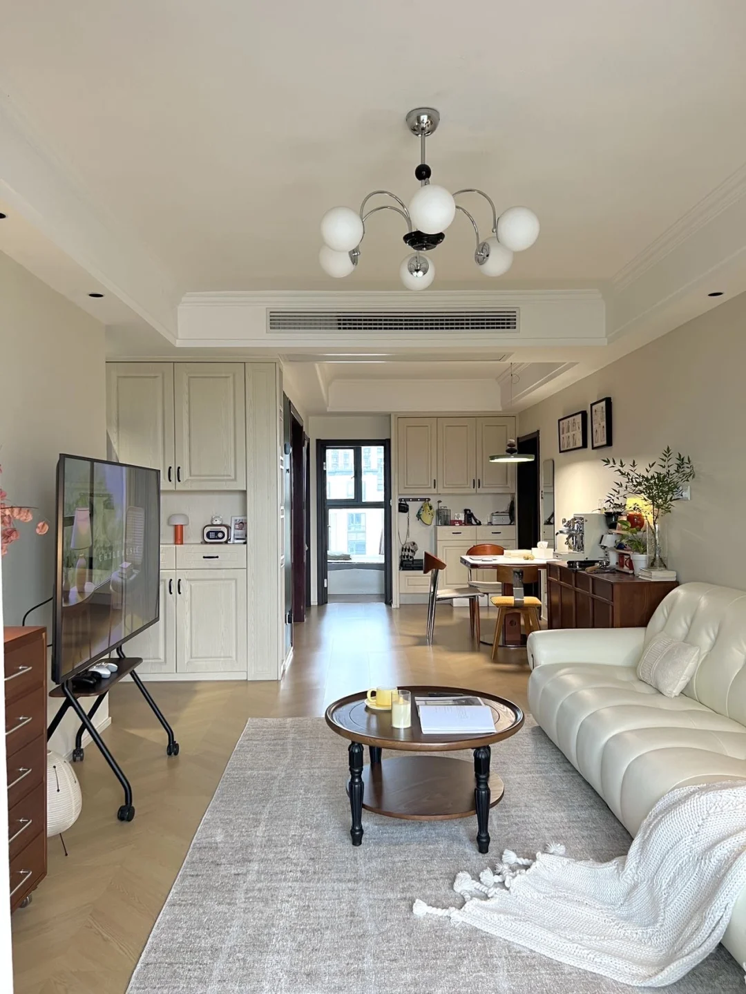 两个人一起努力的小家,64平也挺好