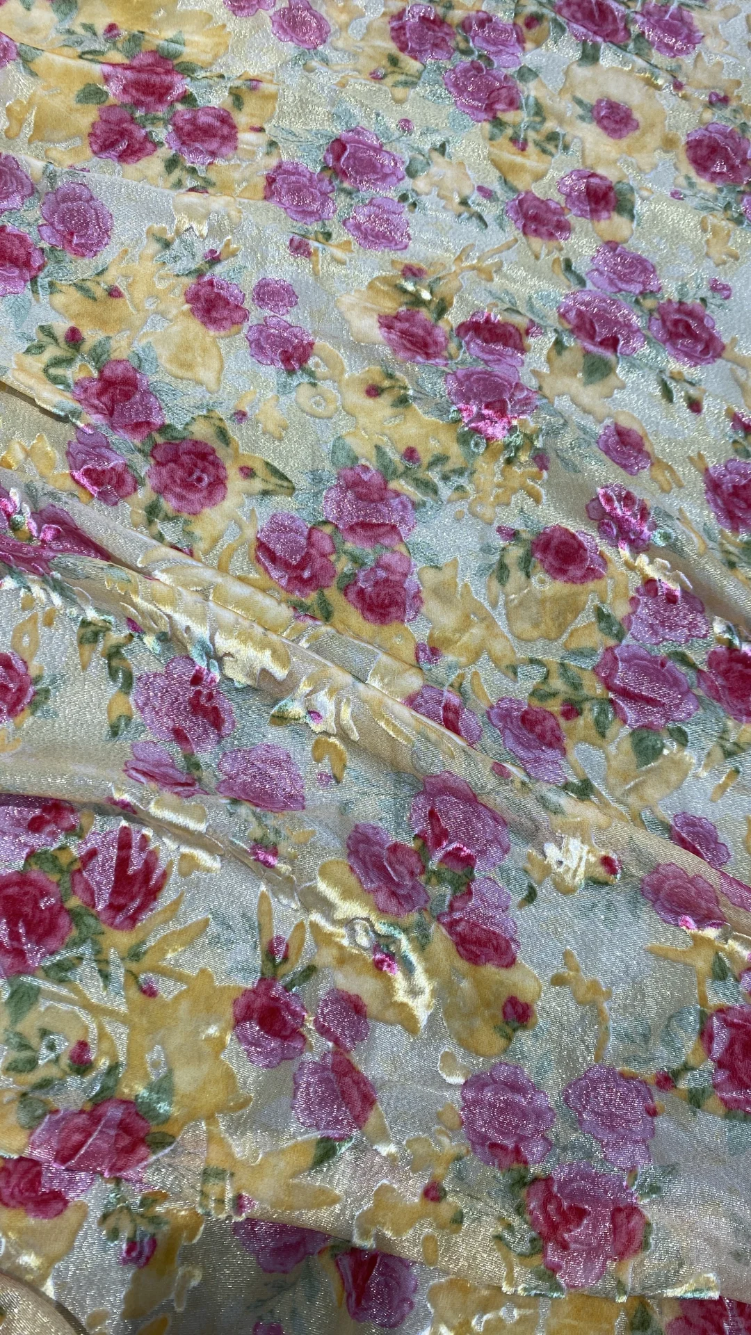 怎么会有这么好看的面料！！！金丝绒彩绘