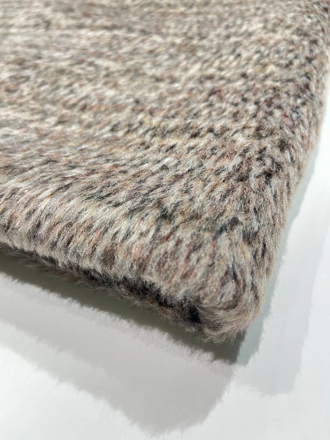 长毛绒混色叠buff，秋冬衣直接封神！