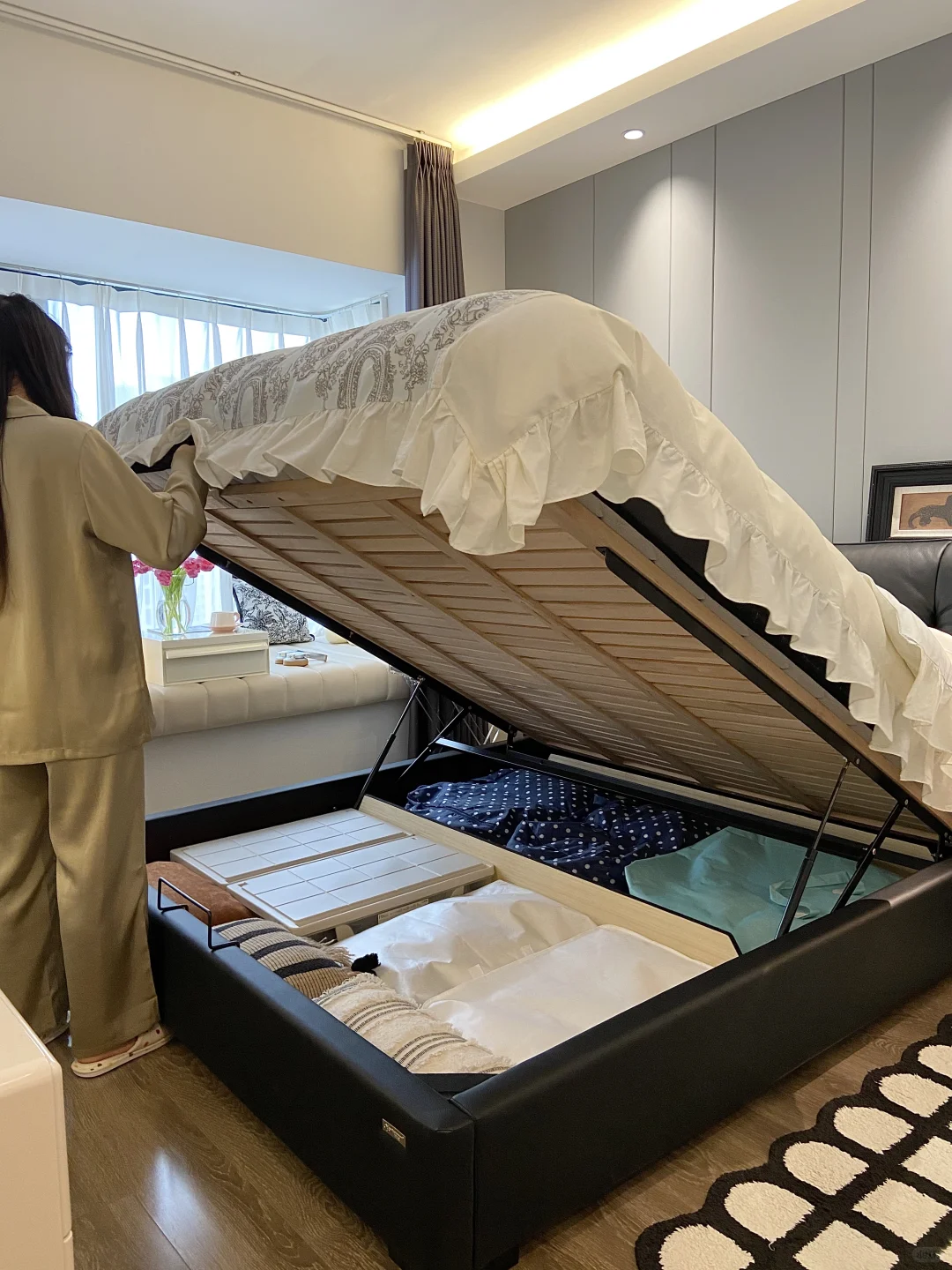 直接抄!小户型卧室这样布置好看又实用!