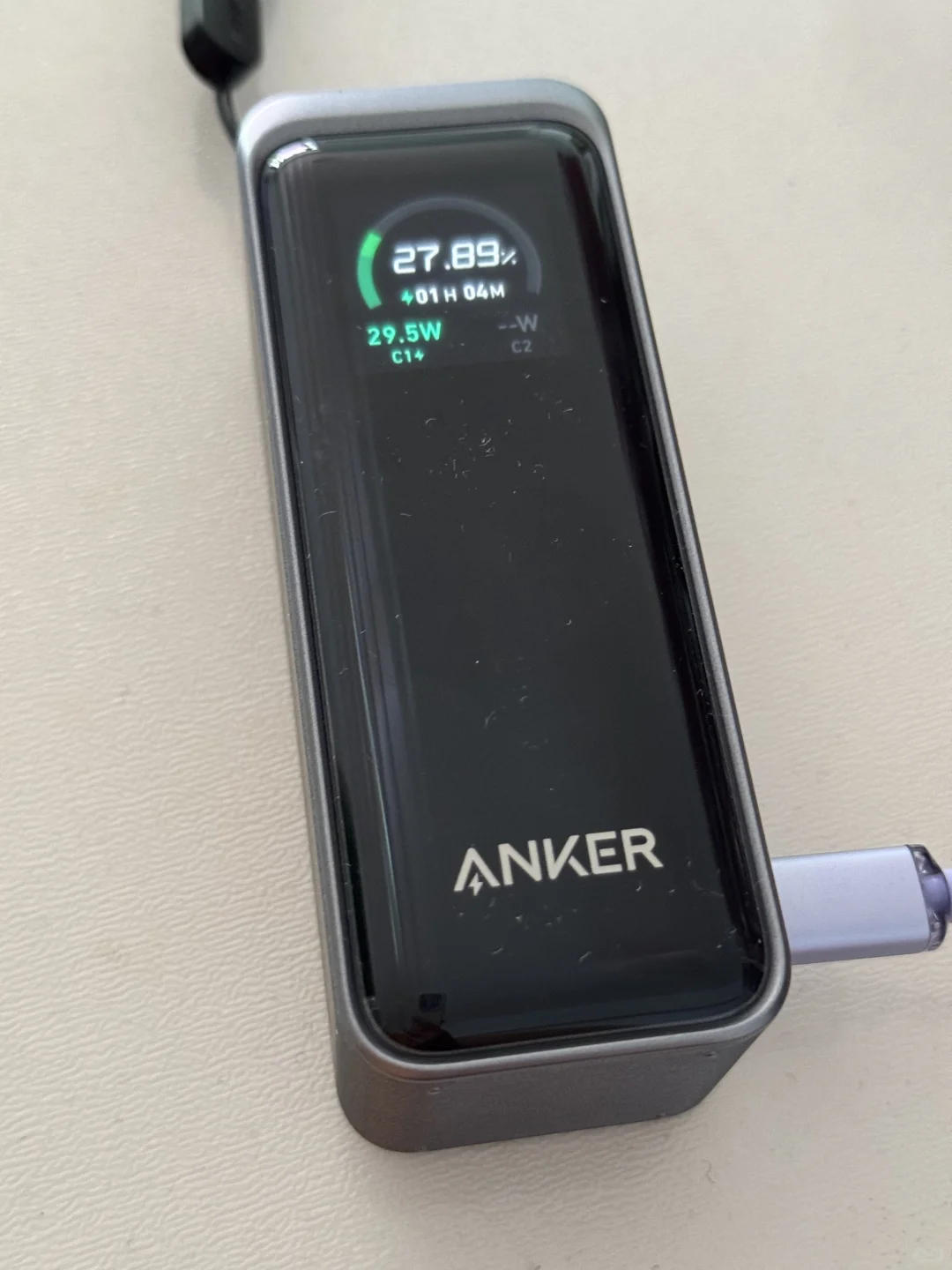 能当变压器还能当充电宝贝