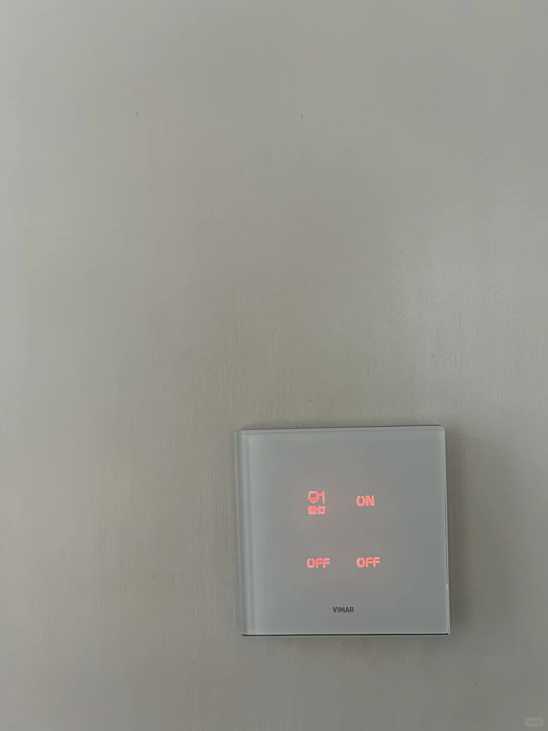 简洁触摸玻璃面板推荐