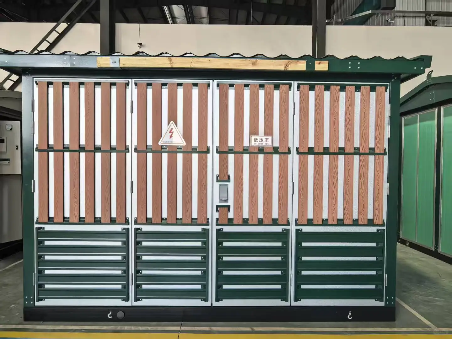 00后男大卖变压器，一个月挣5万