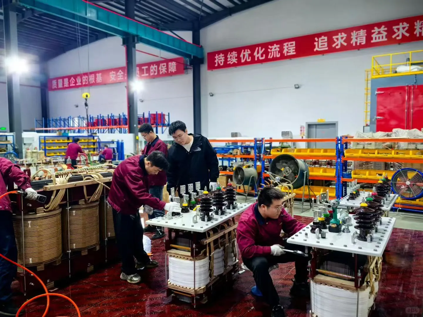 真正开厂的变压器老板是很忙的