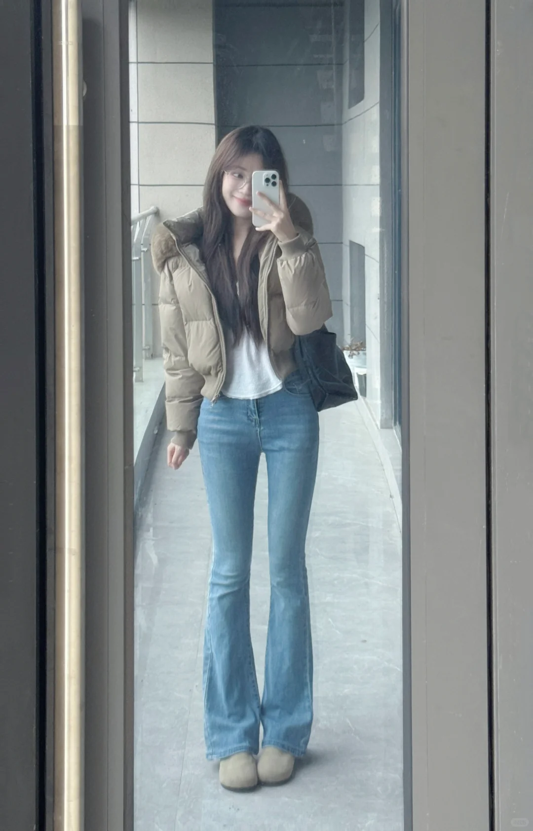 谁懂啊！！！原来在冬天胯宽最适合上短下微喇