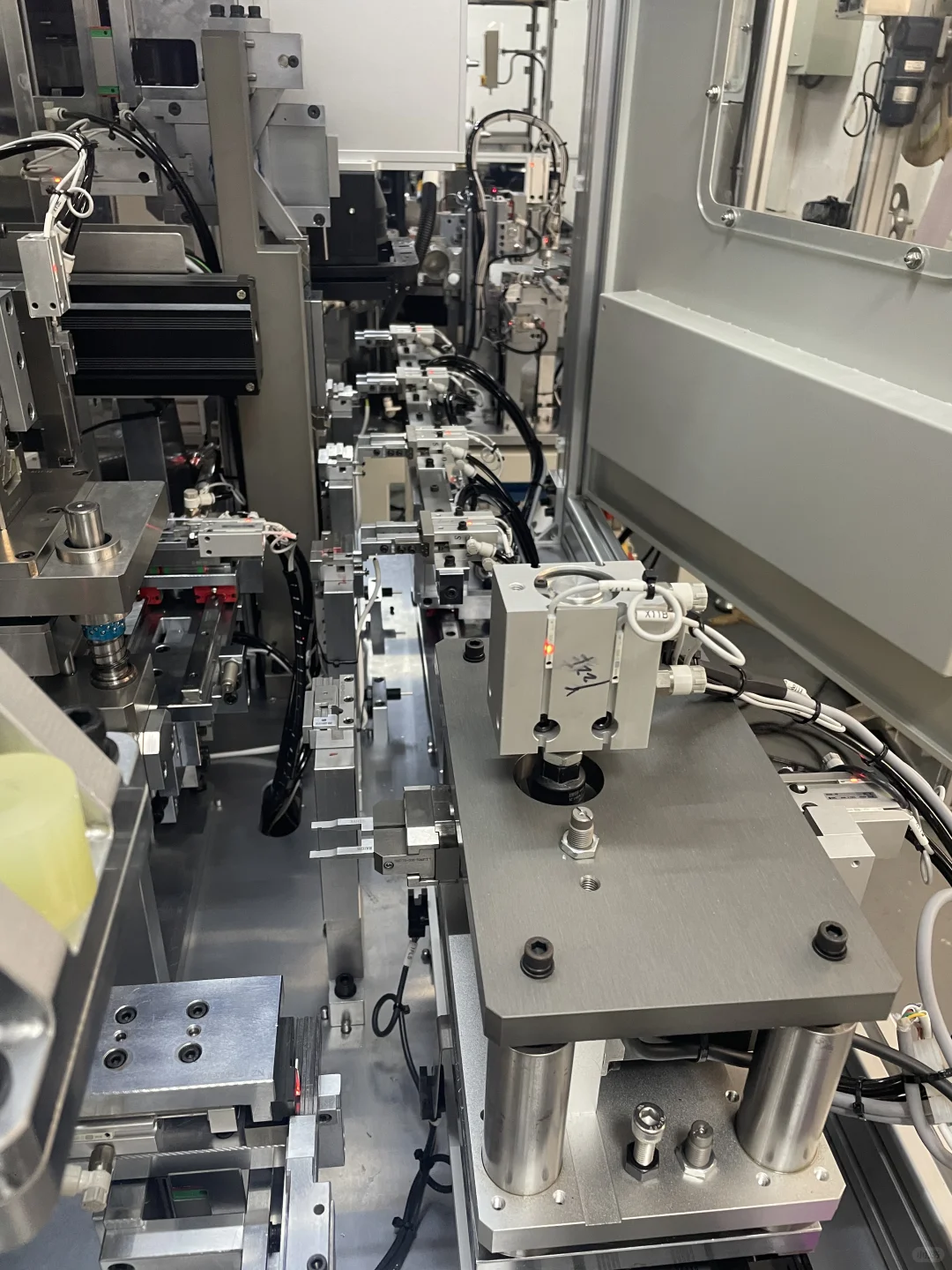 自动化外协承包商。