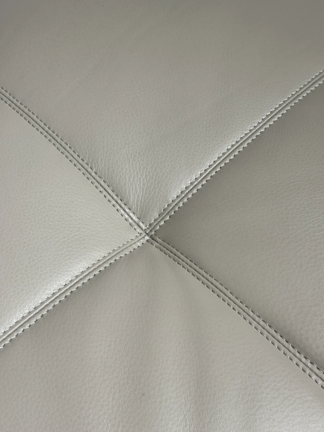 沙发工艺细节第一期 | 好机器搭配好手工