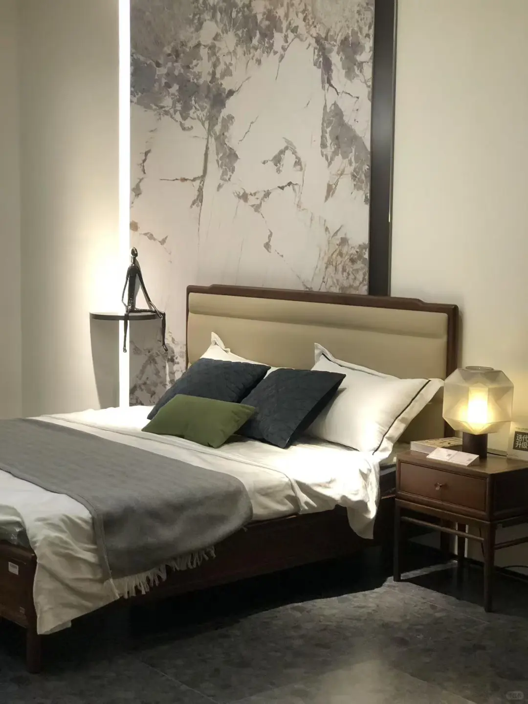 一站式全案定制! 选联邦家私轻松装出梦想家