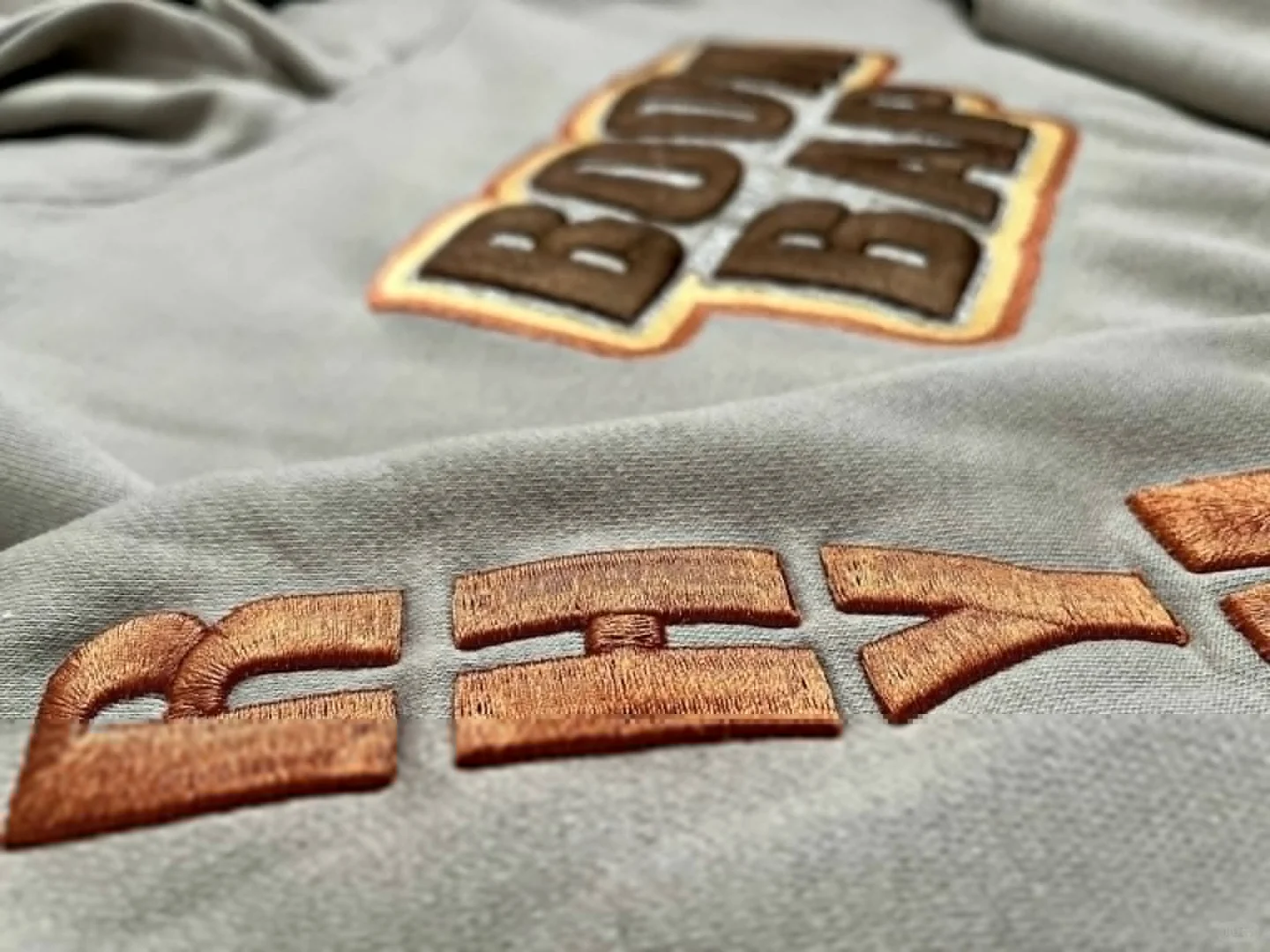 绣成这样还算新手吗？