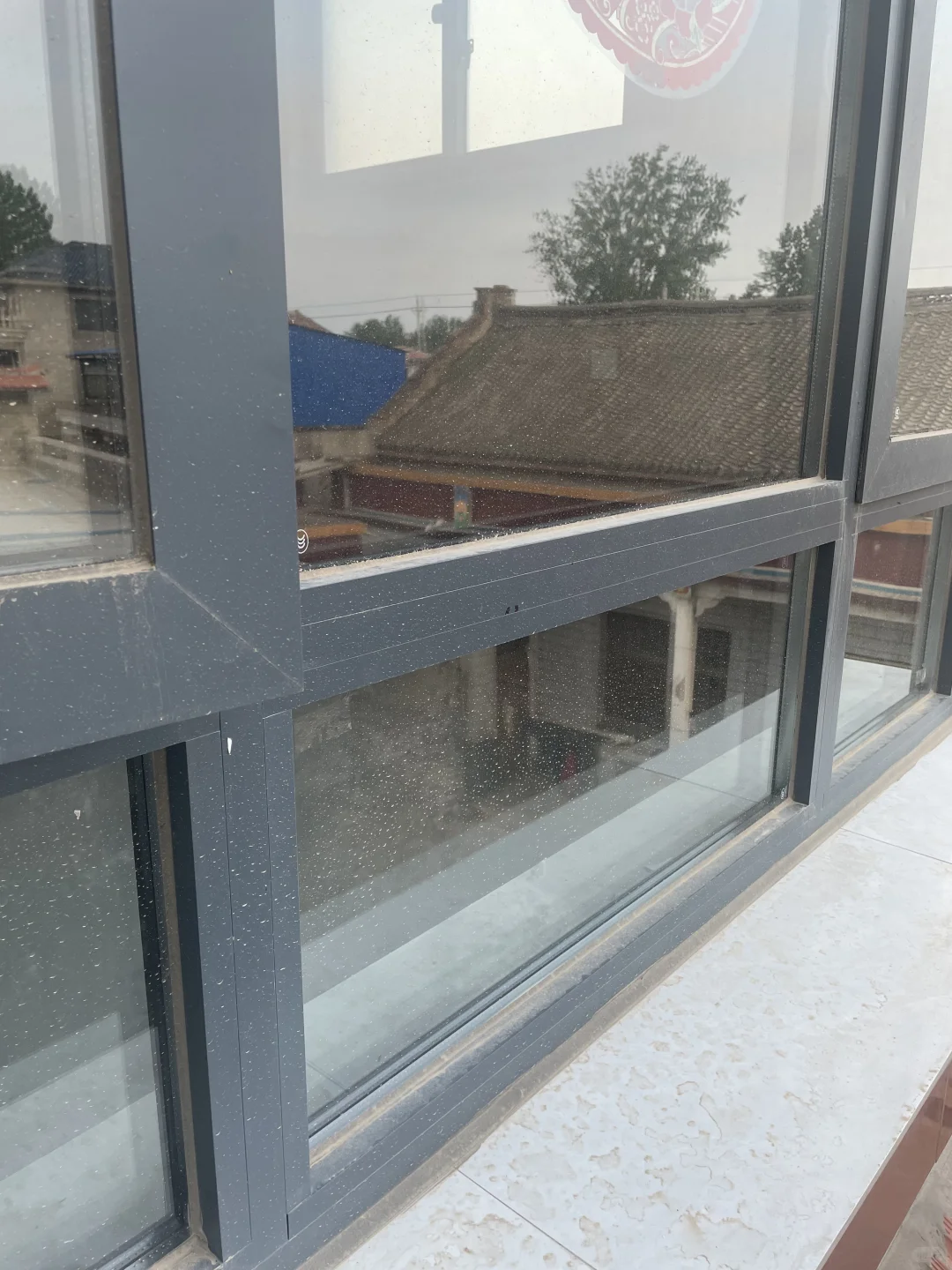 这就是三四百一平的系统窗