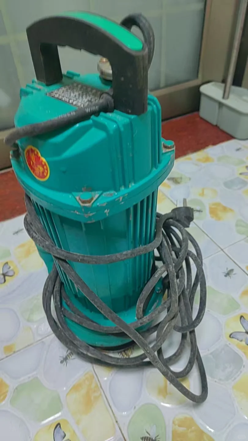 新的潜水泵阆中本地自取哦