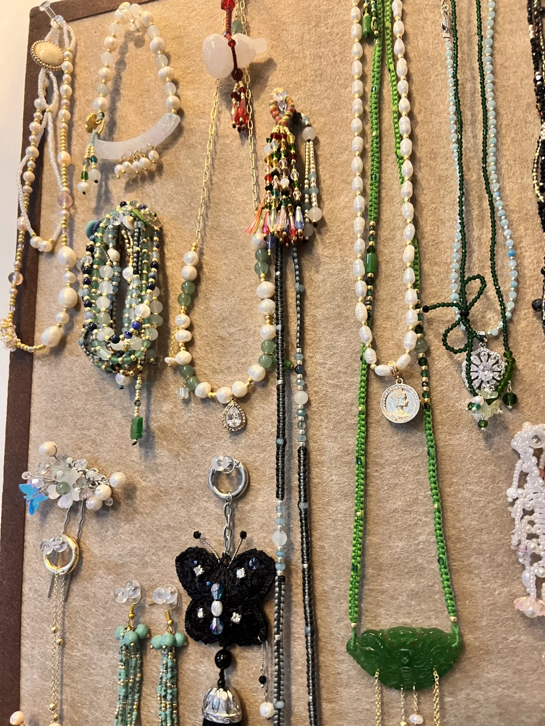 我的首饰墙弄好啦！展示我的作品吧