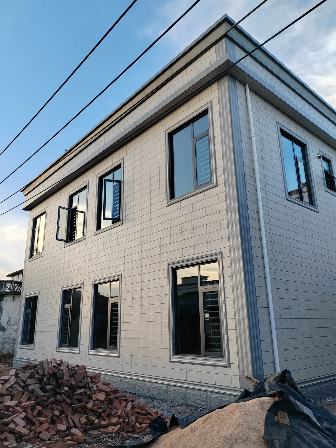 平开窗?推拉窗，看完别再说你纠结做哪个