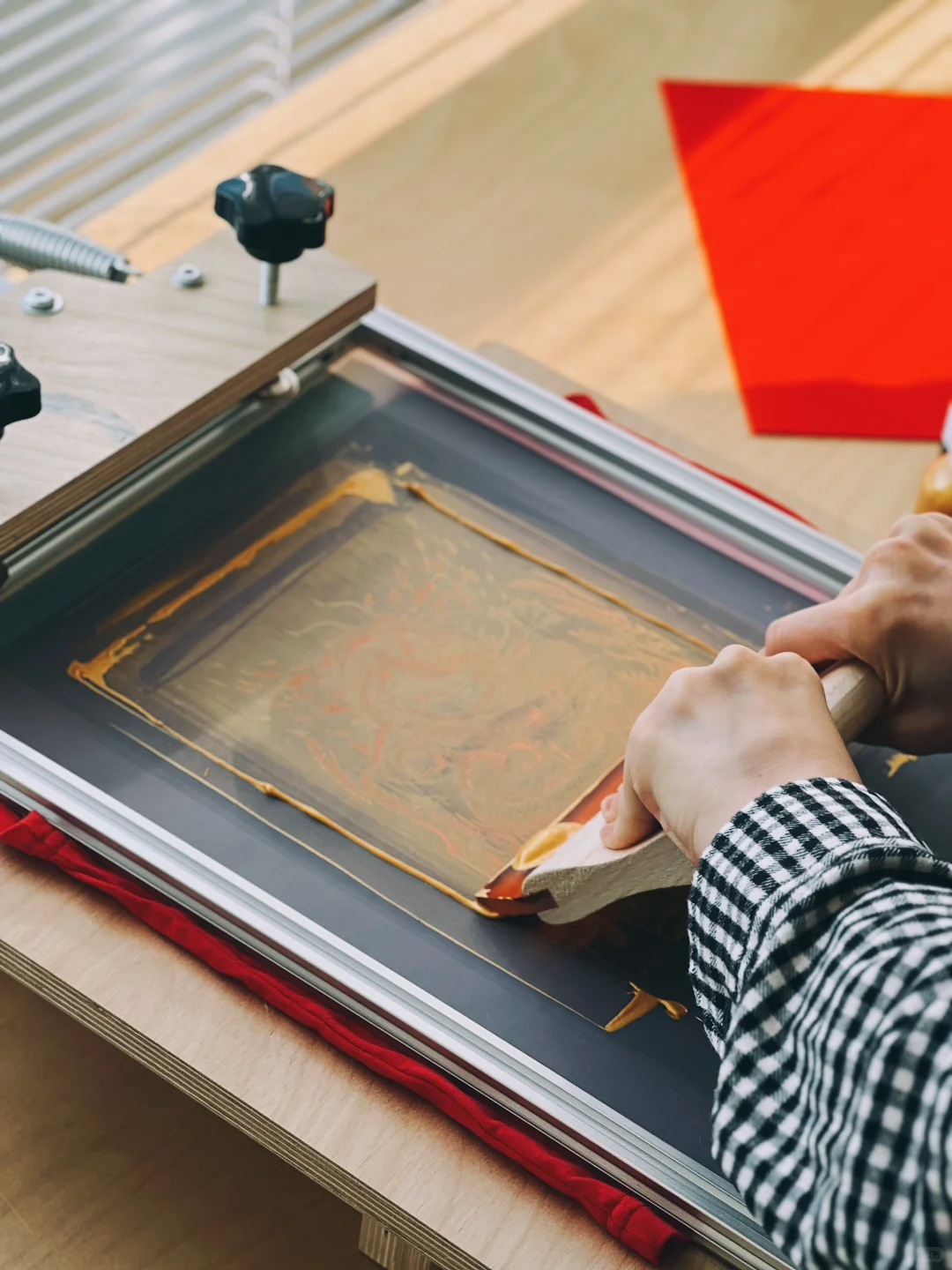 超好玩的丝网印刷！DIY了儿子的新年服！