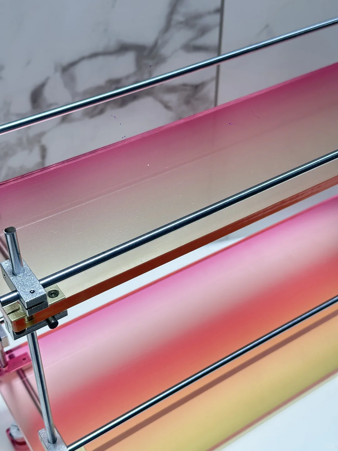 有手就会❗️百元DIY亚克力渐变置物架?