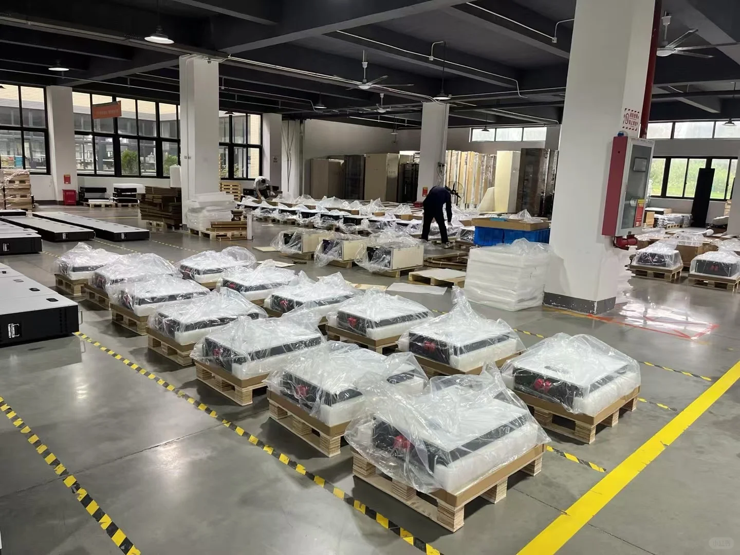 江苏储能工厂 户储及工商储，绿色稳定新能源