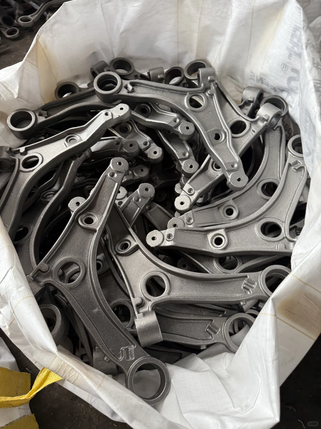 摆臂 控制臂毛坯球墨铸造