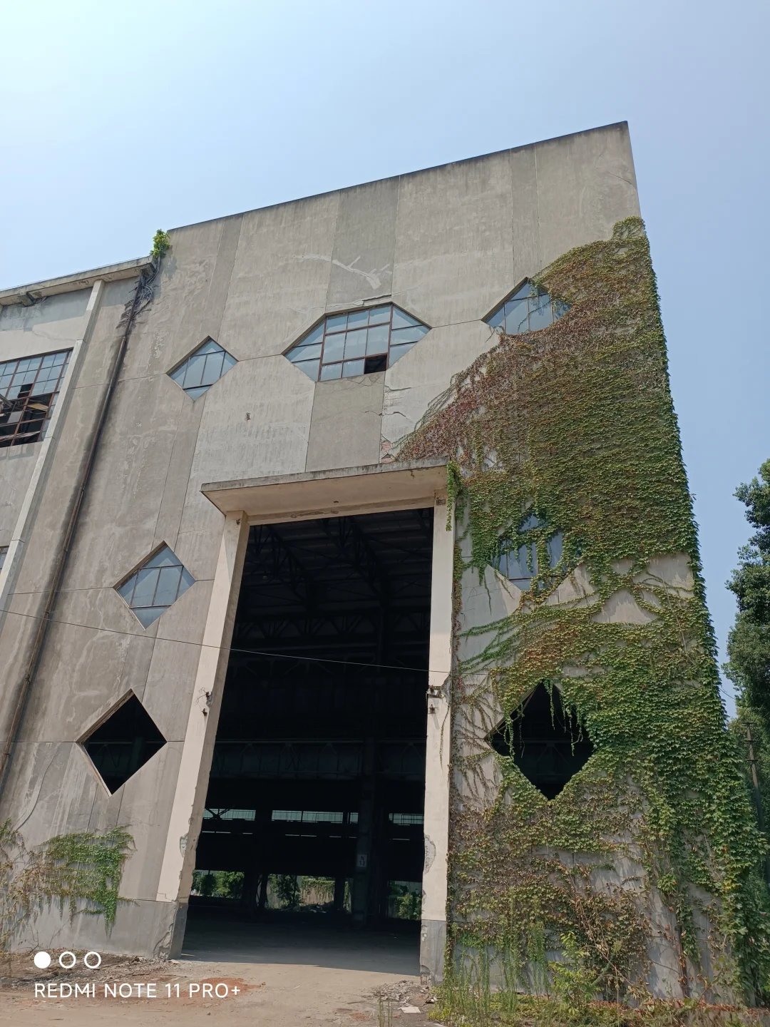 探访被世人遗忘的川冶机械厂旧址建筑群遗存