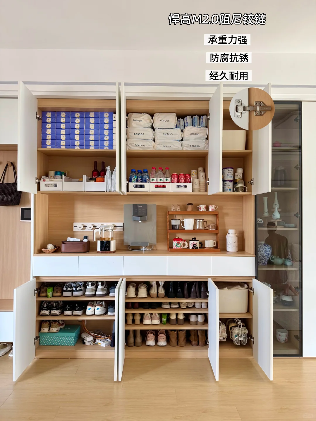 被疯狂抄作业的满墙电视柜,1w真的值!