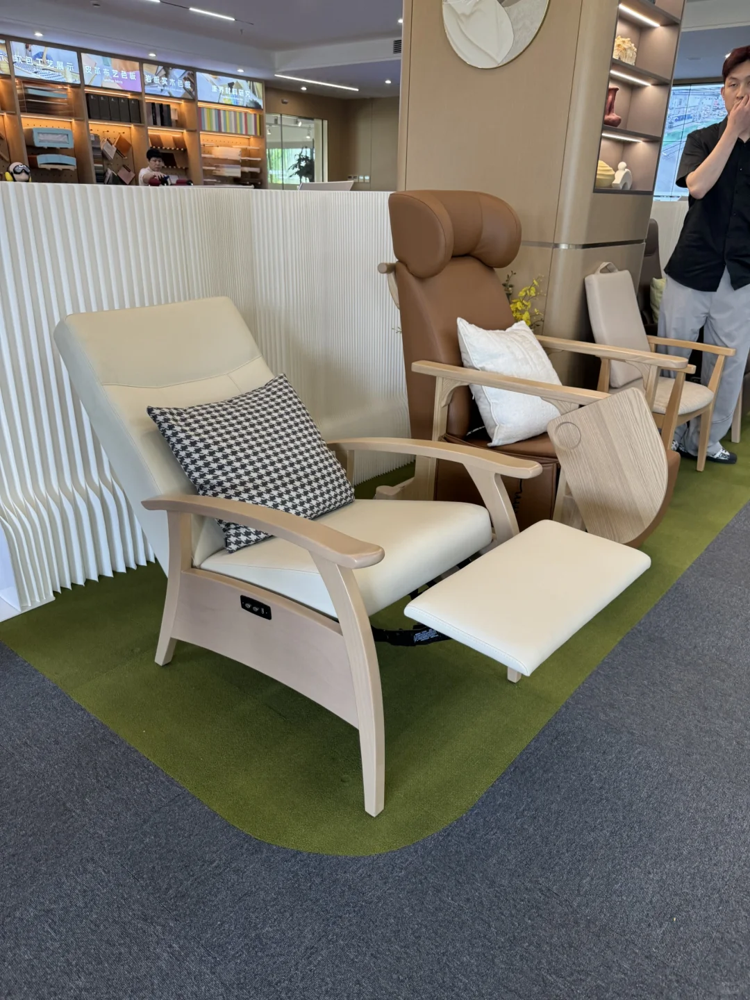 适老化设计之隐龄化设计