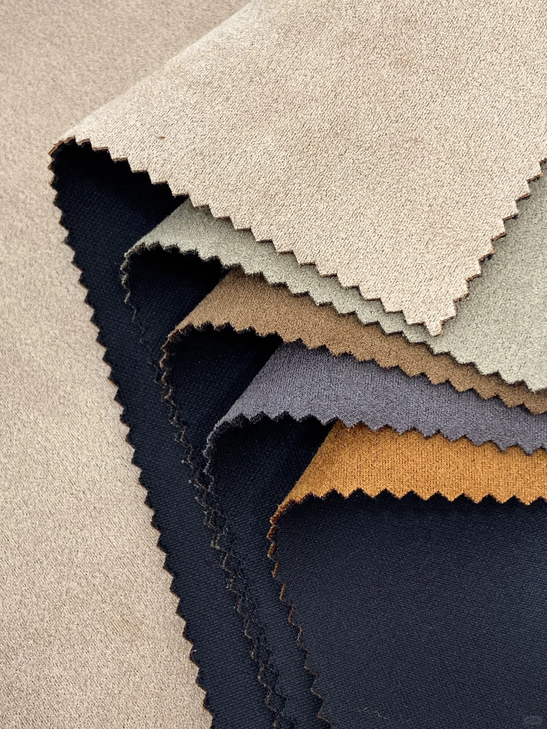 麂皮复合面料：高级奢感，一键解锁秋冬质感！