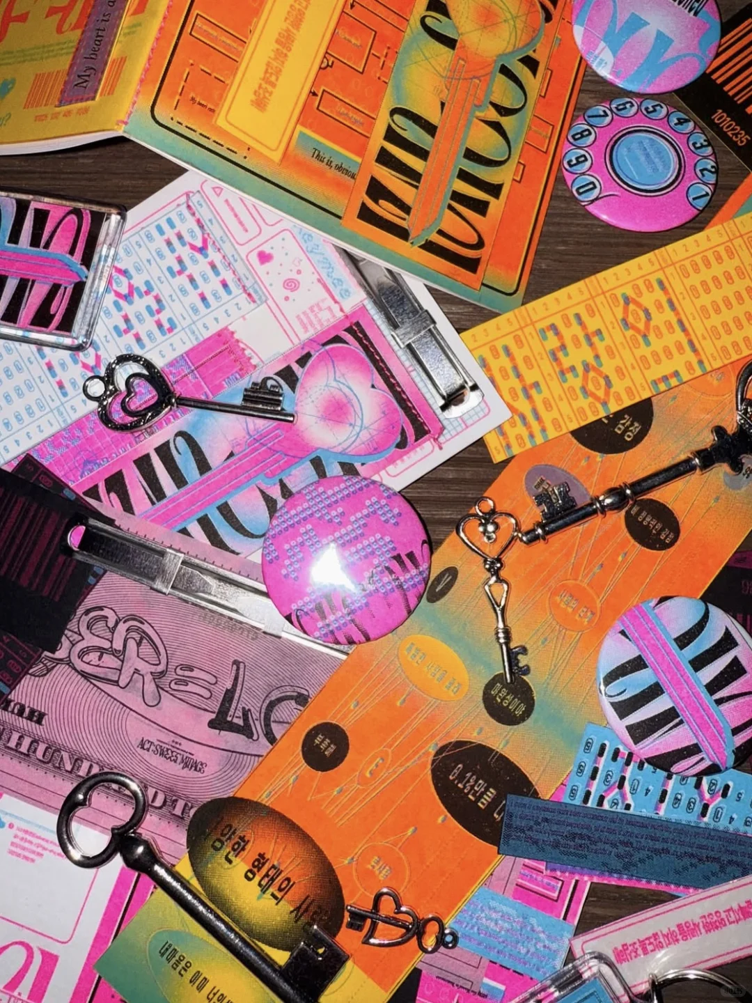 实验性书籍设计| KIMI??️