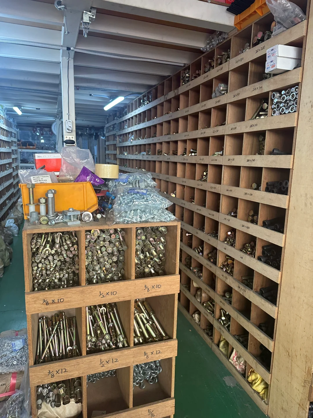 韩国天安五金工具批发市场??韩语商务翻译