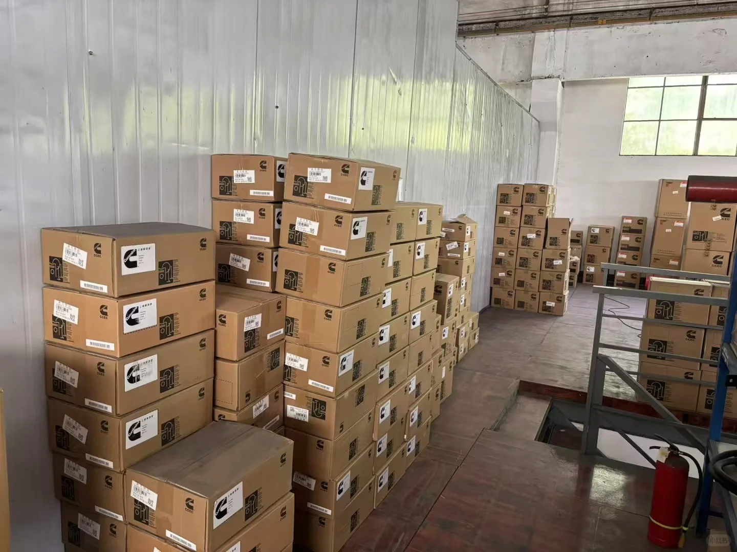 康明斯发动机、发电机组、纯正配件