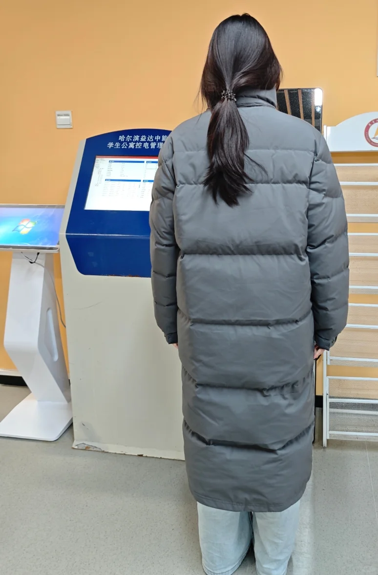 亮世秋 森马 骆驼羽绒服真实测评