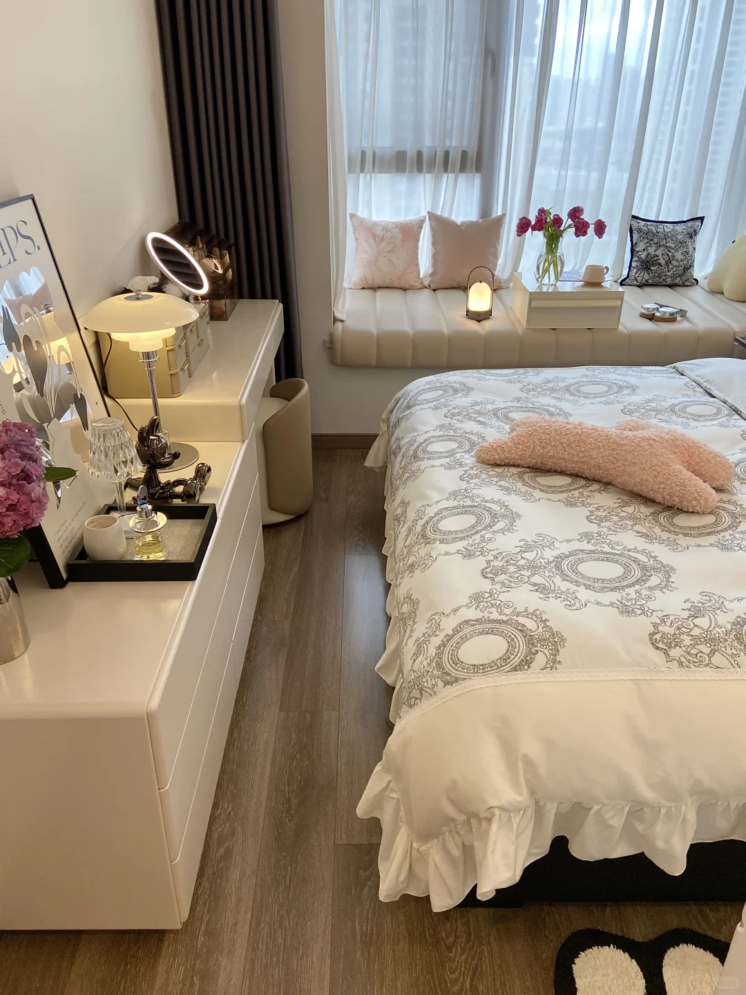 直接抄!小户型卧室这样布置好看又实用!