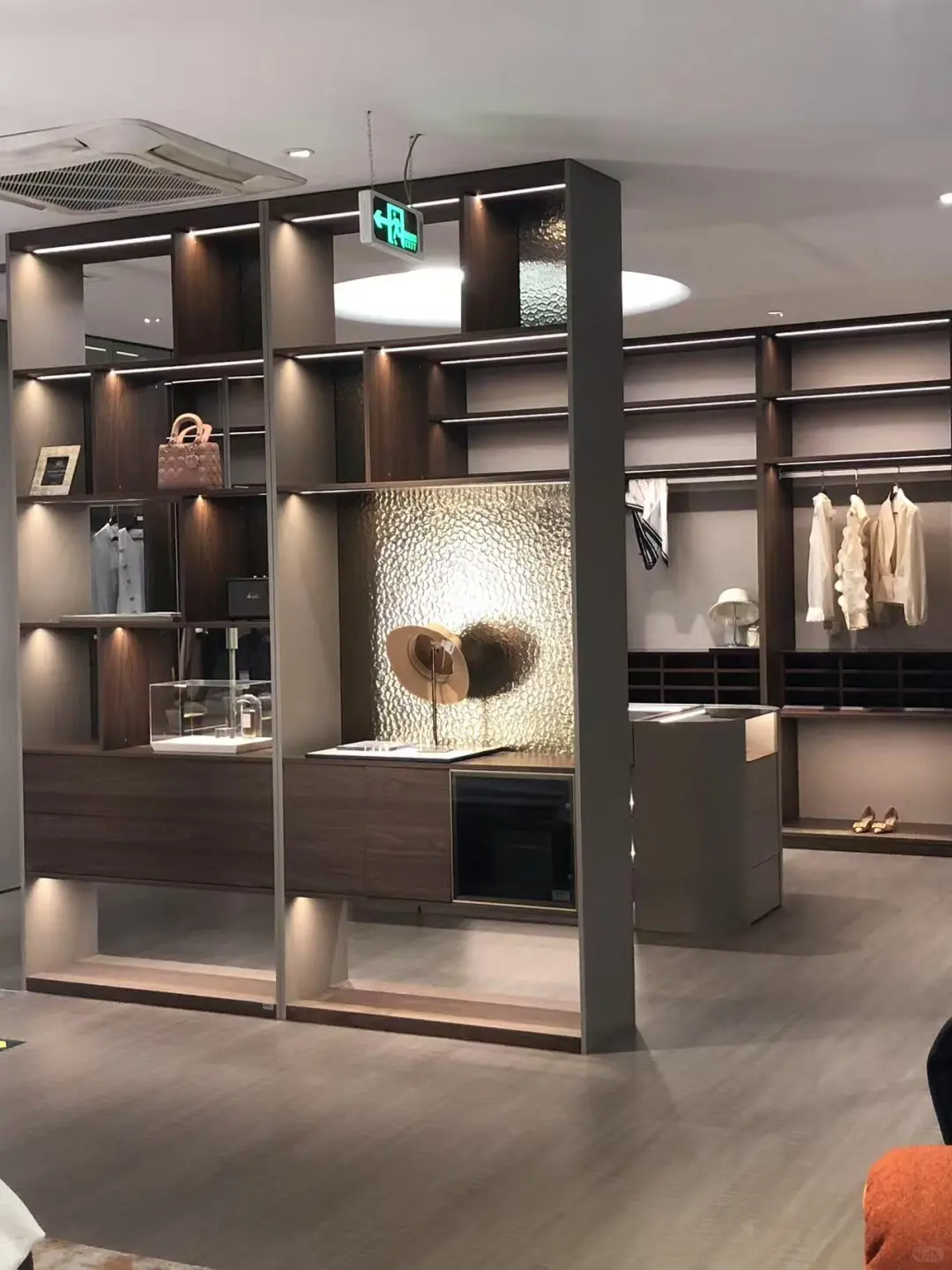 一站式全案定制! 选联邦家私轻松装出梦想家