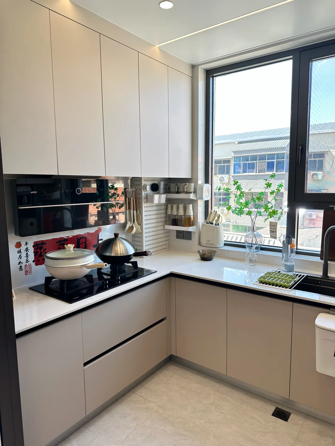 130平的现代简约风,10万硬装真的很好住!