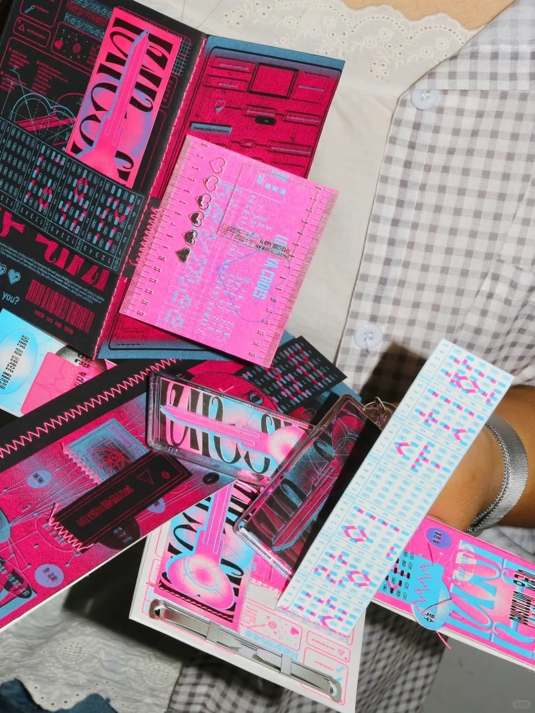 实验性书籍设计| KIMI??️