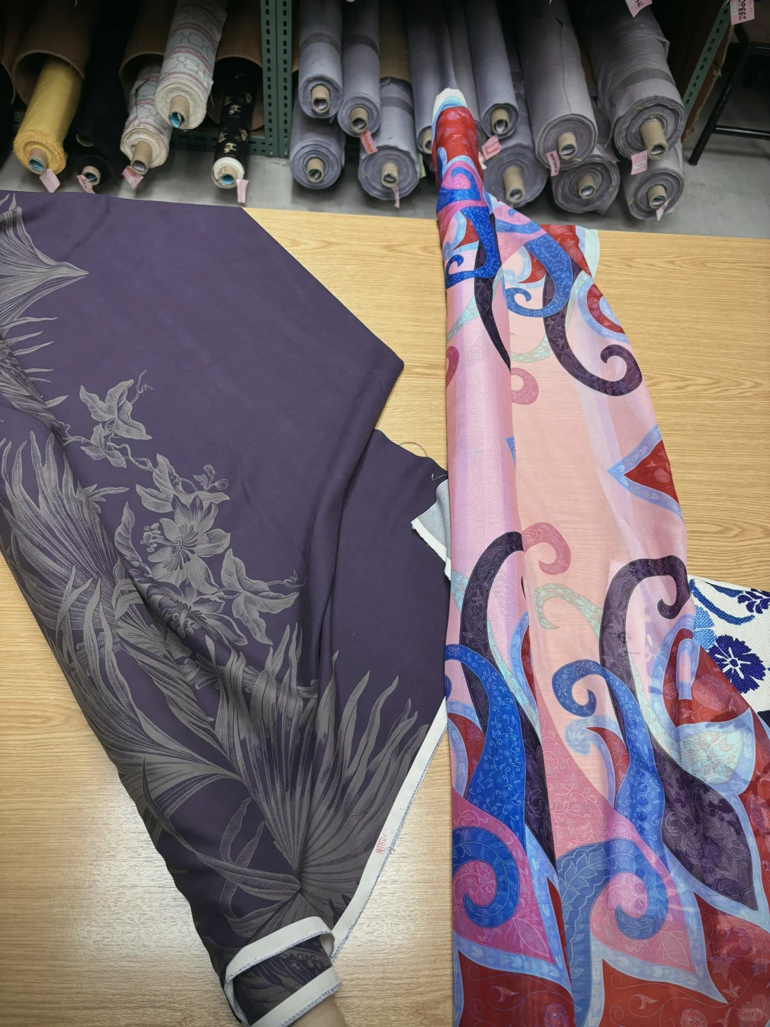 服装生对面料的热爱是刻在血脉里的