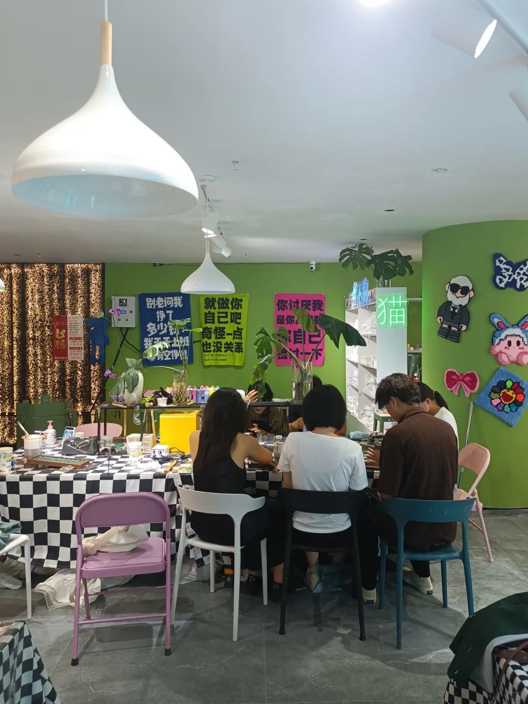 南京超值超便宜陶艺店!可撸猫撸小猪