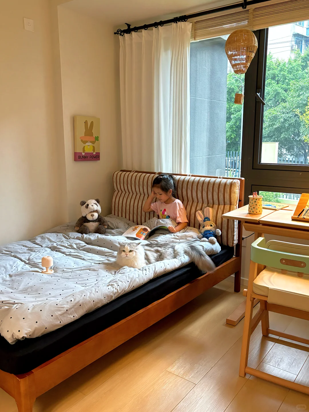 7平米小卧室,自用3个月超薄实木床没翻车✌️