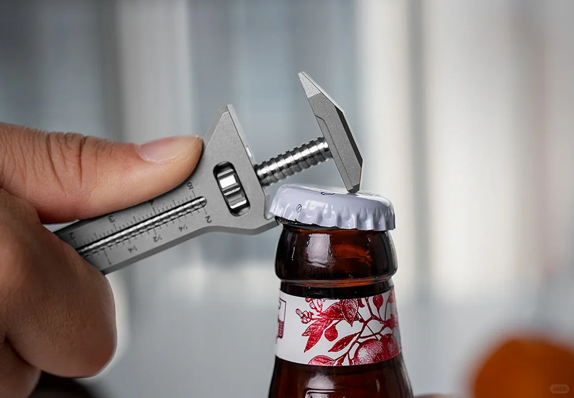 作品赏析——多功能扳手