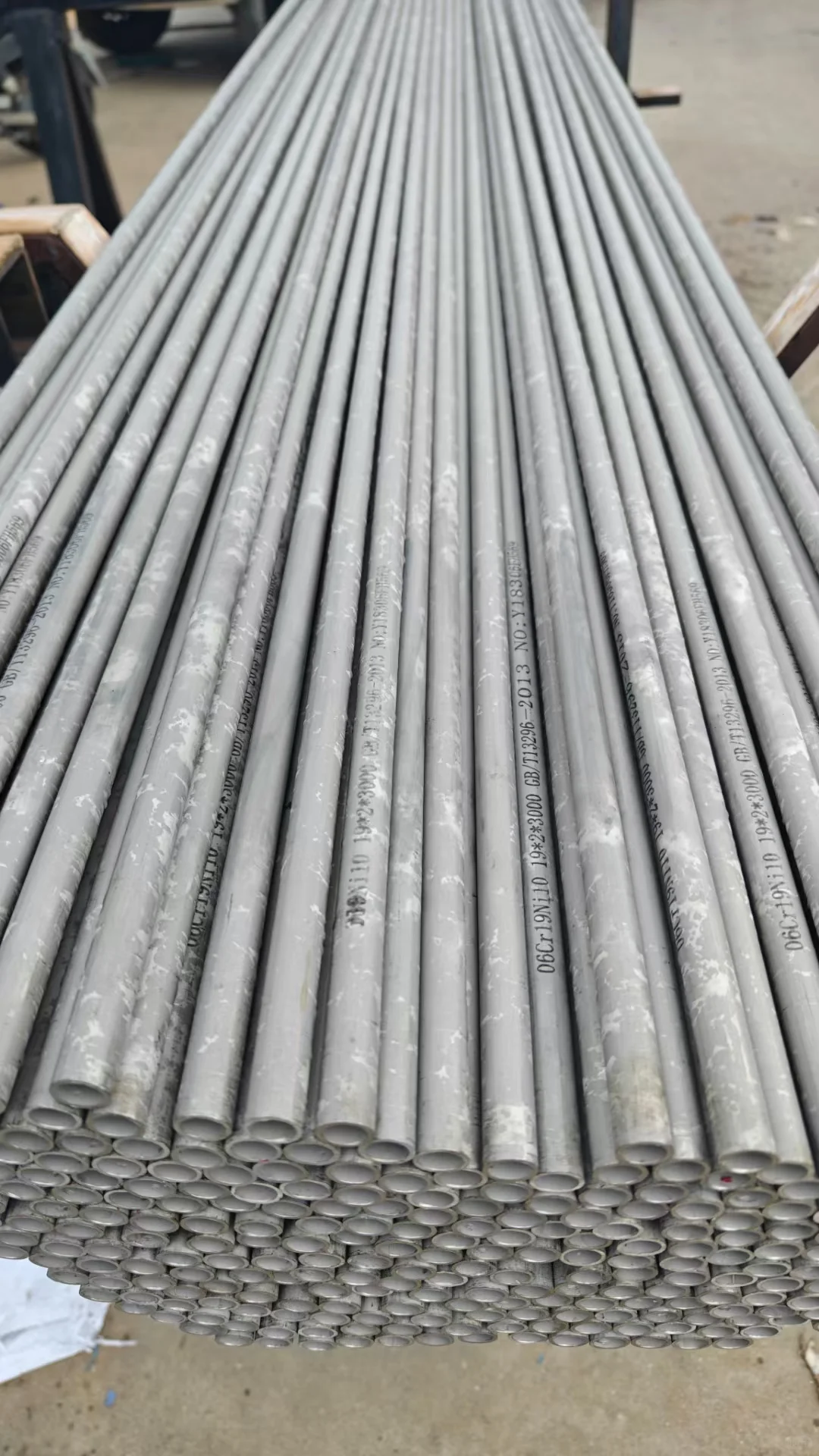 00后接手不锈钢工厂