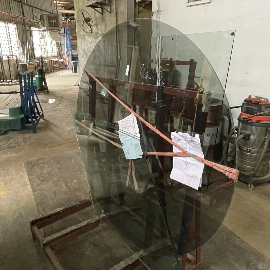 来玻璃厂工作了，有啥不懂尽管问?