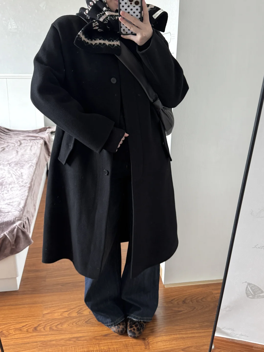 165/125 黑色大衣诚不欺我