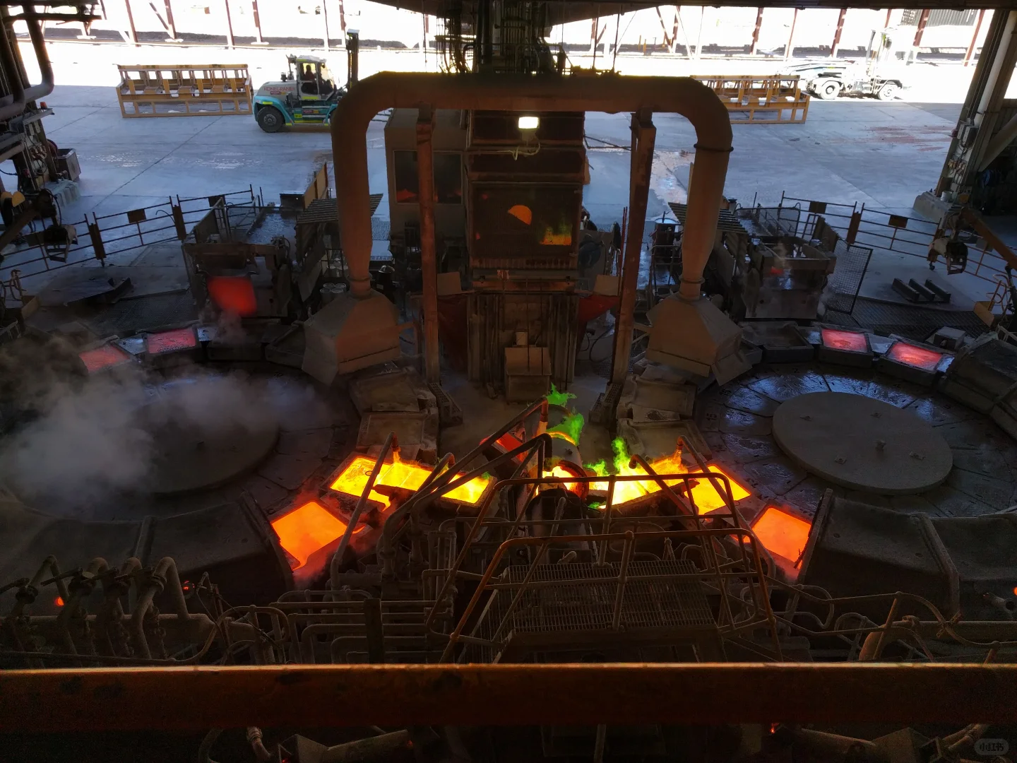 矿区纪实 | 铸造车间的震撼时刻⚙️