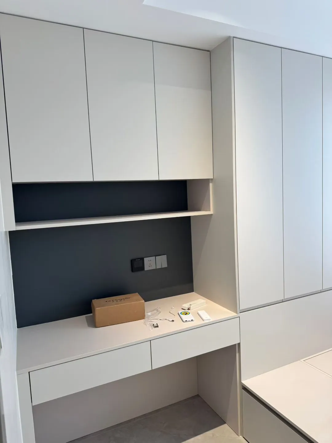 又又又一家完工！门墙柜落地啦！